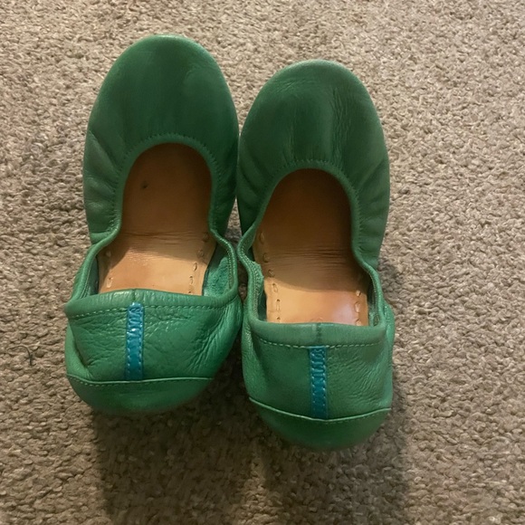 Clover tieks